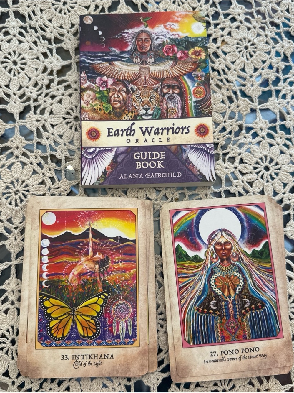 Earth Warriors Oracle Guide Book